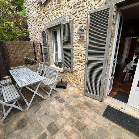 Chez Oscar * 바르비종